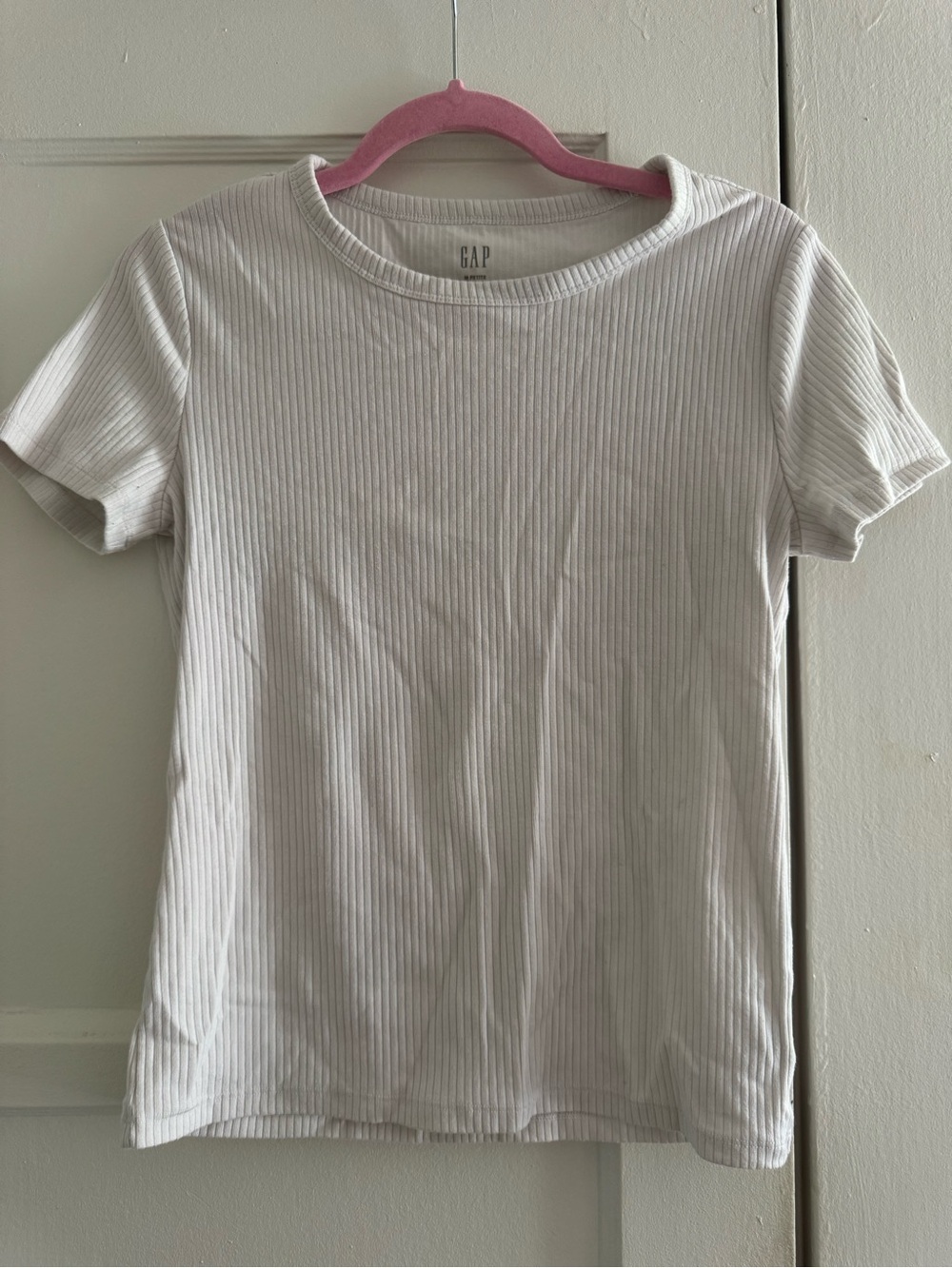 GAP Petite Medium White Ribbed Short-Sleeve Tee